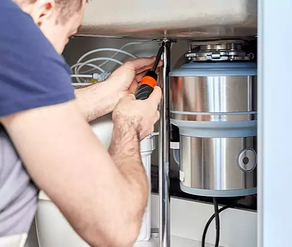 Expert Plumber for Garbage Disposal Replacement in Boynton Beach, FL